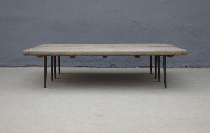 Coffee table pointed leg set