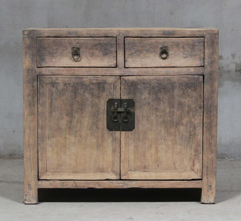 Antique cabinet 2 doors 2 drawers