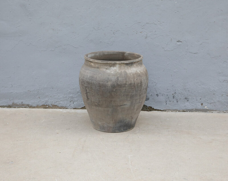 Terracotta pot