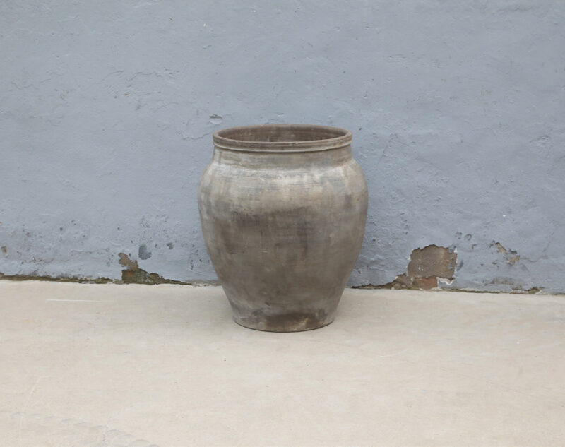Terracotta pot