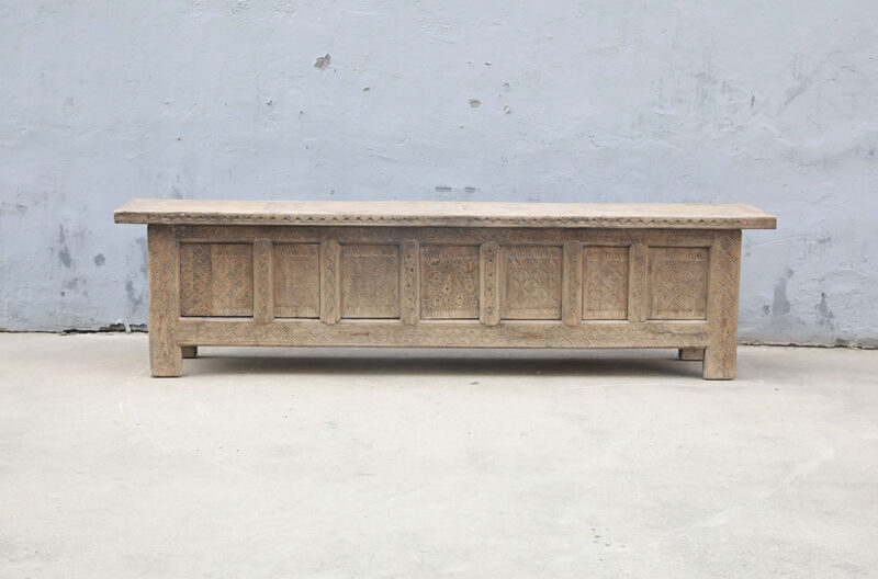 Vintage snijwerk TV-meubel