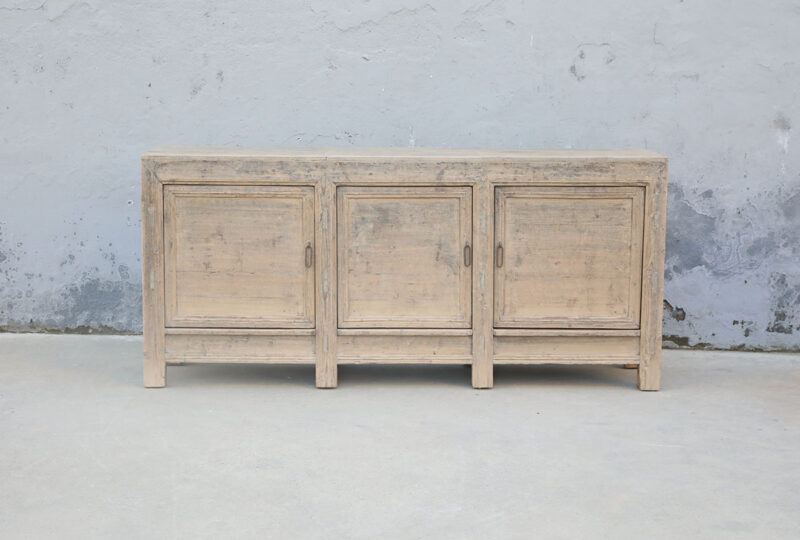 Vintage sideboard 3 doors