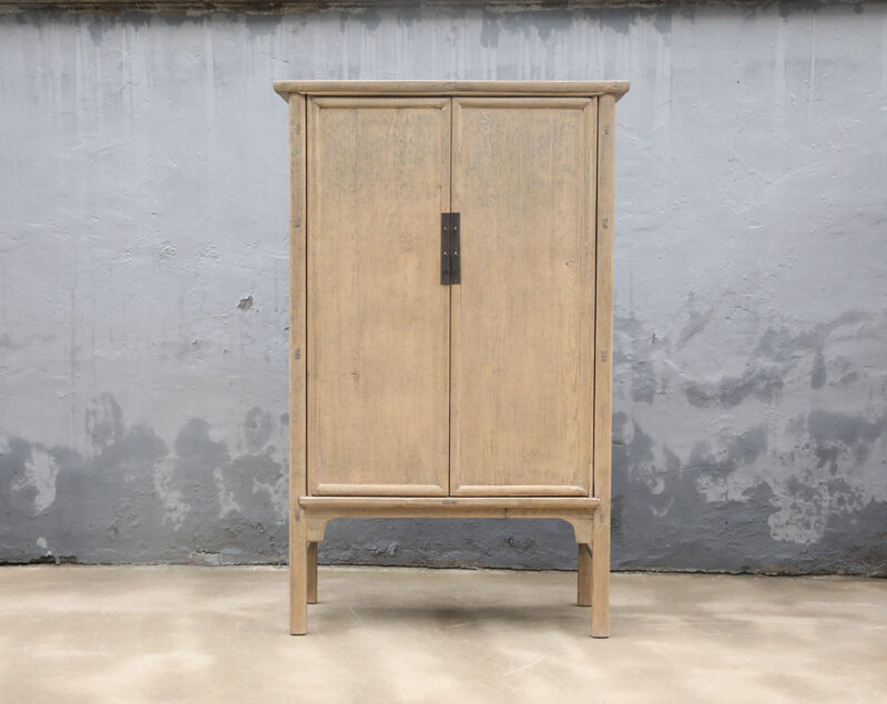 Vintage cabinet natural