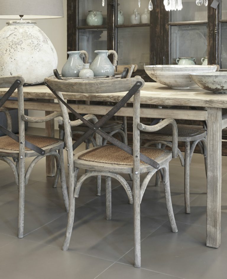 Stoel 'Cross' Bistro met armleuningen