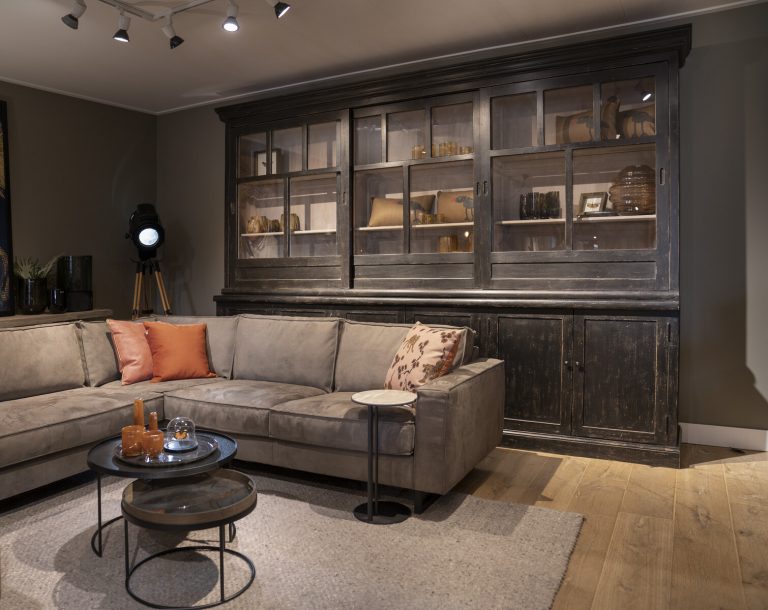 Wandkast Pure Nero Mega met schuifdeuren