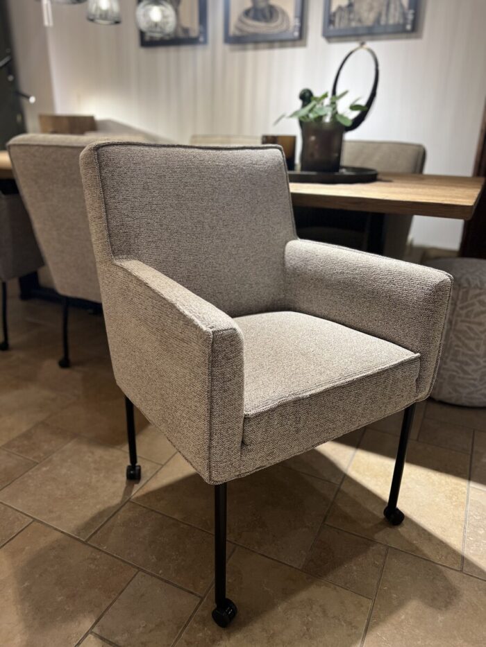 Eetkamerstoel Apeldoorn Met Armen