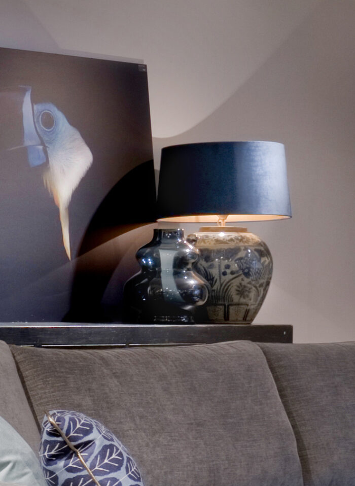 Vaaslamp Delft Blue Met Velvet Kap Royal Blue