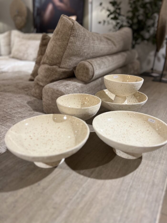 Aardewerk Schaaltjes Besprenkeld met Druppeltjes