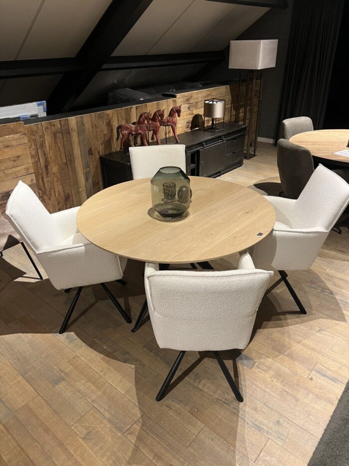 4x Eetkamerstoel Hervas